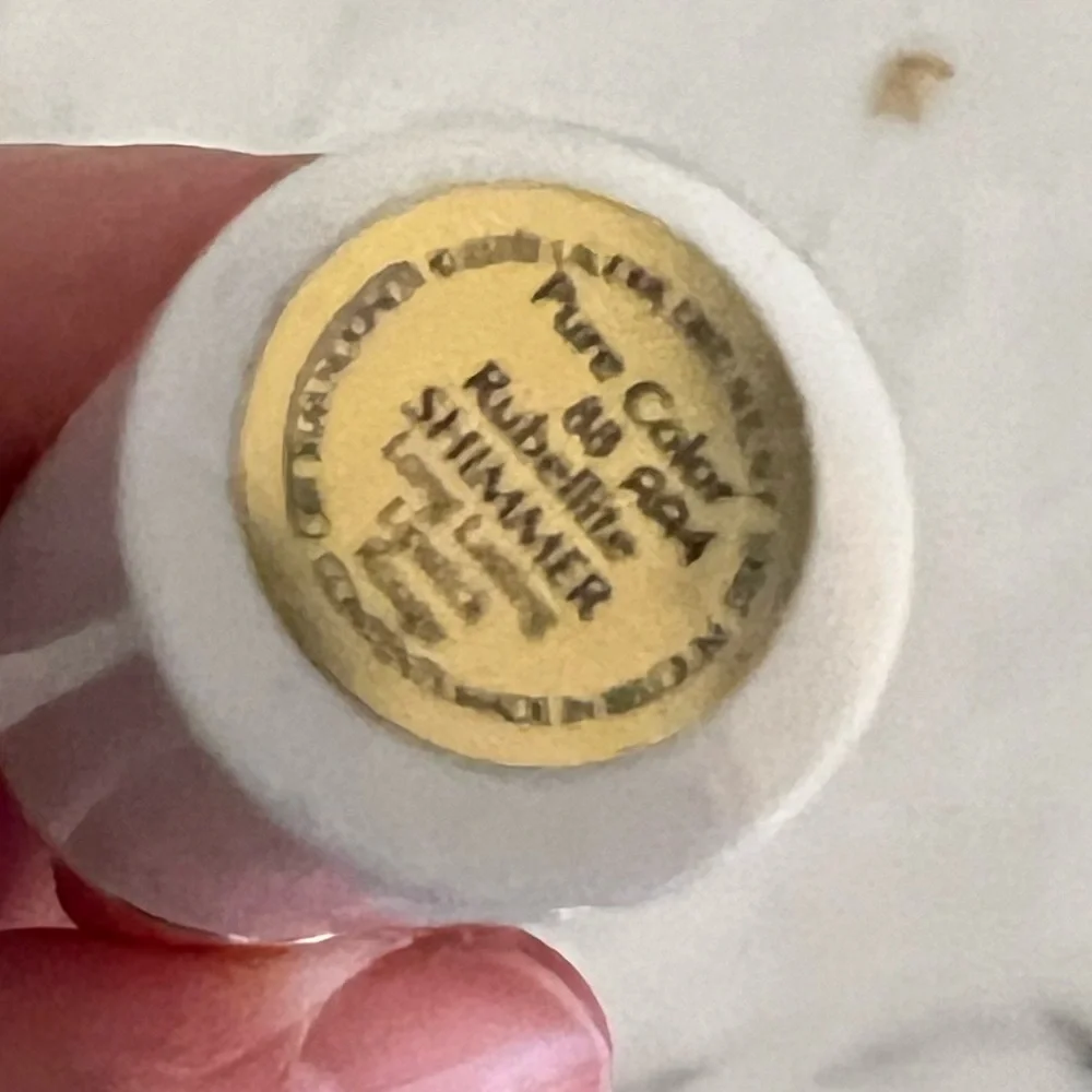 Estée Lauder Pure Color
Creme Lipstick Limited Rubelite - Picture 2 of 4